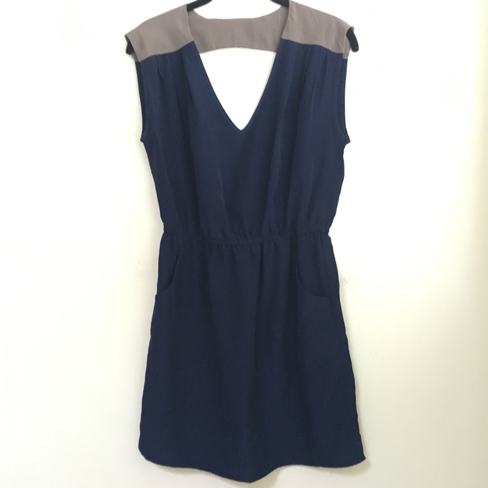 NEW One Clothing V-neck Navy Dress With Pockets